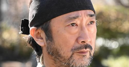 “伝説の声優”大塚明夫さんがNHKドラマ『伝説のお母さん』に出演決定！ダンボールの中など狭いところが大好きな父親役