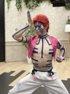 小島よしおさん　猗窩座コスプレ