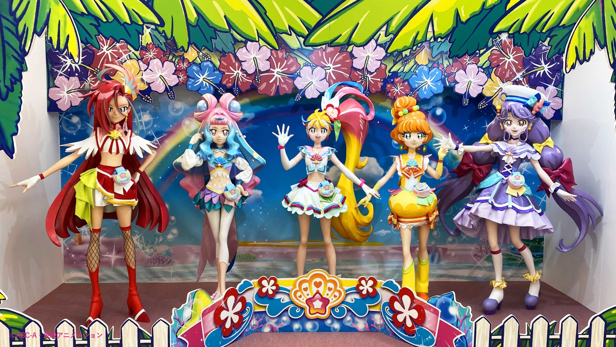 「トロピカル〜ジュ！プリキュア トキメク思い出メイクツアー！」等身大フィギュア