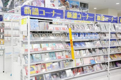 「アニメイト池袋本店」6階−新譜コーナー