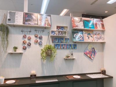 「アニメイト池袋本店」1階−グラッテ装飾