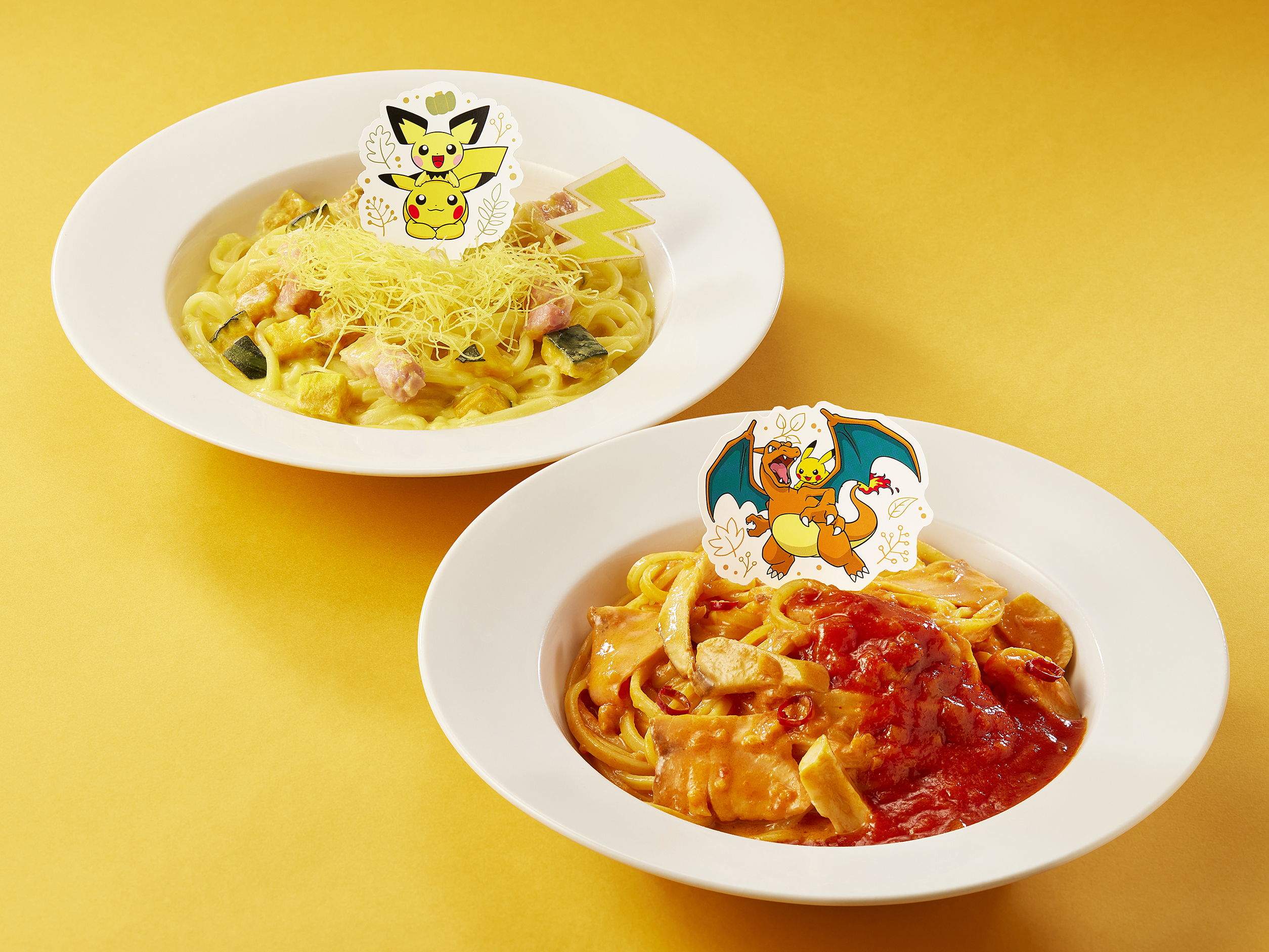 「ポケットモンスター×プロント」ピカチュウとピチューのかぼちゃづくしクリームパスタ（左）／ピカチュウとリザードンの”かえんほうしゃ”トマトクリームパスタ（右）