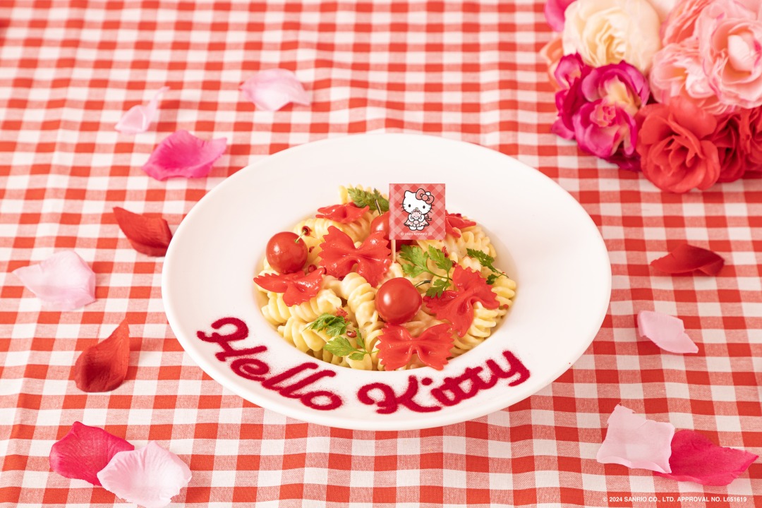 「ハローキティ50周年記念カフェ」Ribbon Pasta