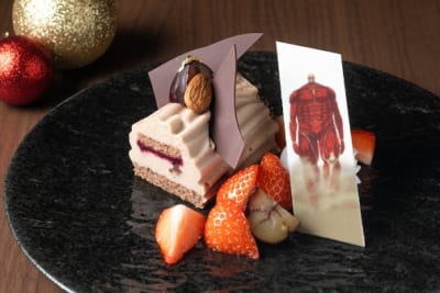 「進撃の巨人×サンシャインシティプリンスホテル」クリスマスケーキ