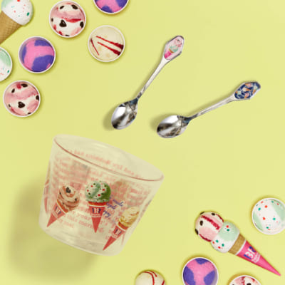 「Afternoon Tea LIVING×サーティワン アイスクリーム」耐熱Wウォールアイスクリームカップ ￥2,640、ティースプーン 各￥880