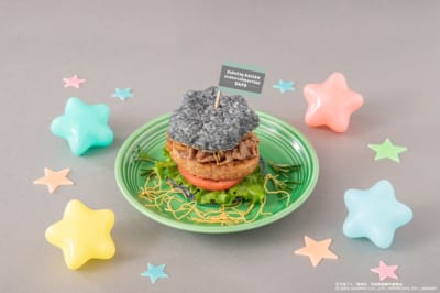 「呪術廻戦 懐玉・玉折×サンリオキャラクターズ」伏黒甚爾 × バッドばつ丸 肉ライスバーガー