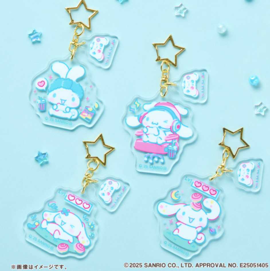 「サンリオ×ファミリーマート」シナモロール アクリルキーホルダー