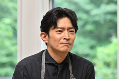 『西園寺さんは家事をしない』作者が津田健次郎の誕生日をお祝い！カズト横井の描き下ろしイラストに「ぐるぐるさんだー！！」