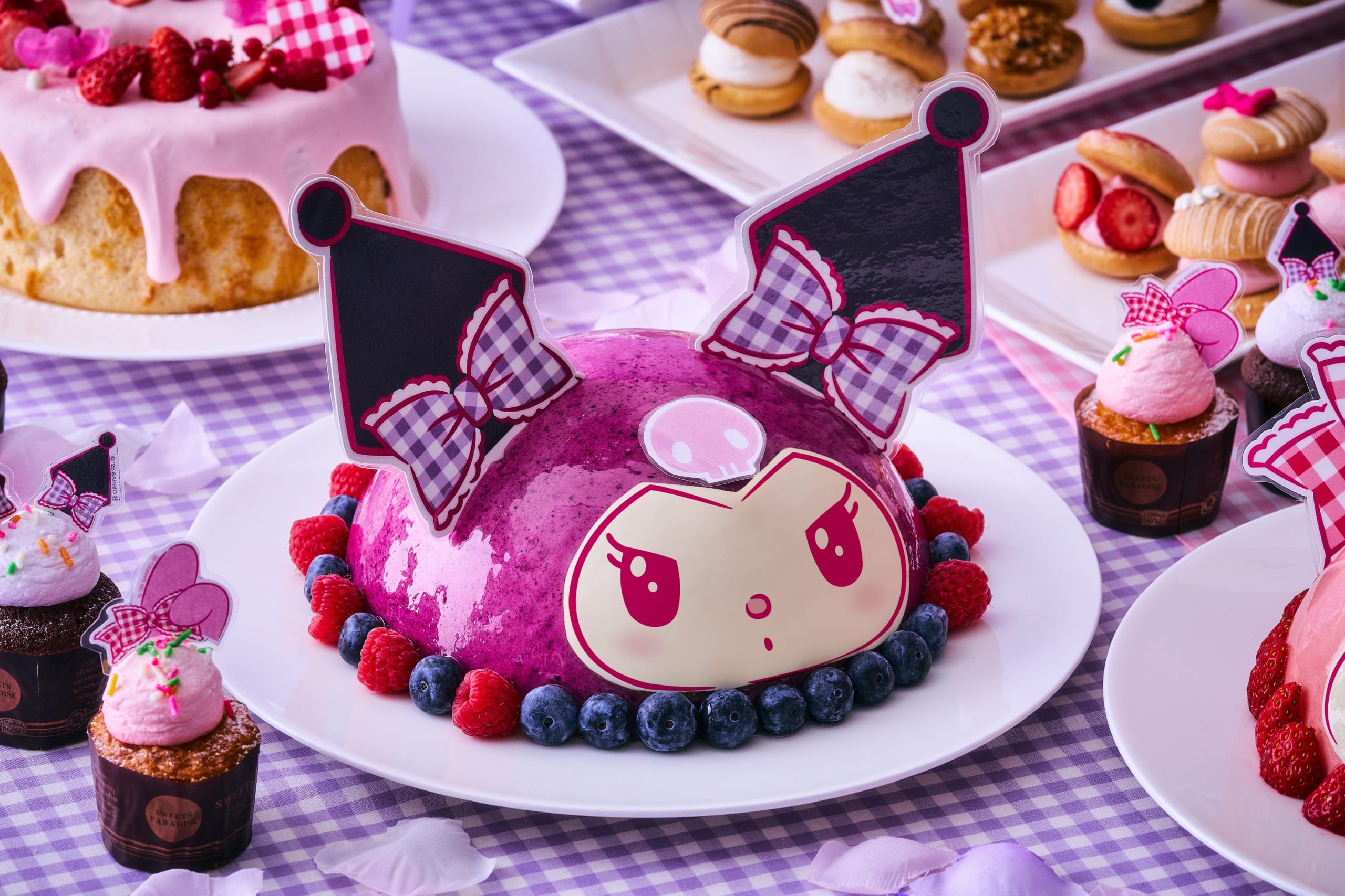 「マイメロディ50周年＆クロミ20周年」×ヒルトン東京お台場 ブルーベリームース（ヨーグルトムースとブルーベリームース）