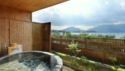 「おそ松さん×ホテル湖龍」レイクルーム ステイ
