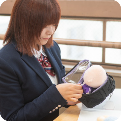 専用ポーチ「NUIWO」使用イメージ