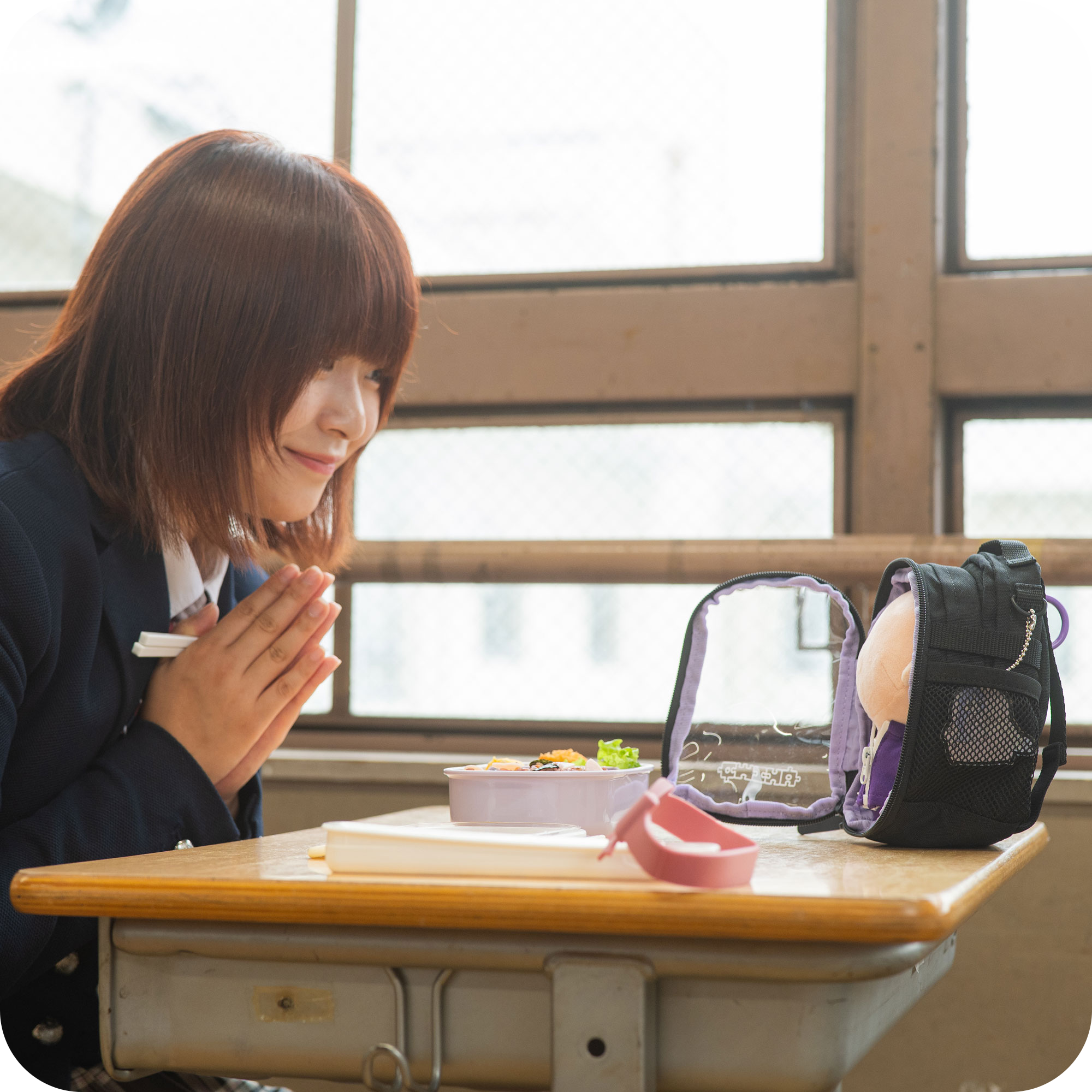 専用ポーチ「NUIWO」使用イメージ