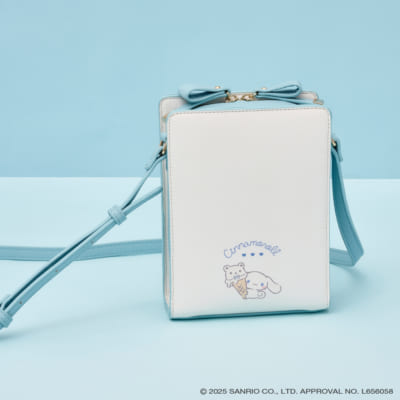 「サンリオ×&chouette」シナモロールコラボ　ショルダーバッグ