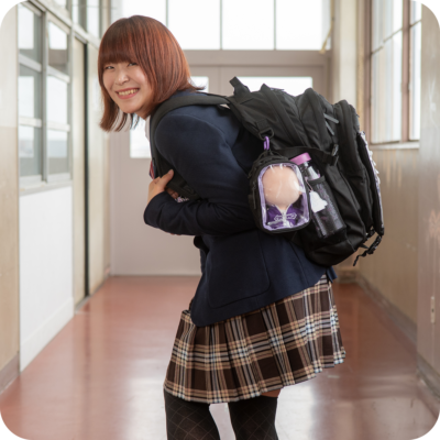 推し活スクールバッグ OSHIWO　使用イメージ