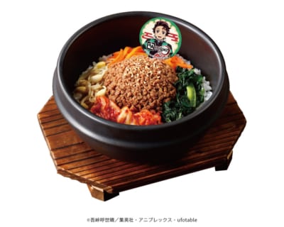 「鬼滅の刃×牛角」キャンペーン 全集中でお焦げを作れ！牛肉そぼろの石焼ビビンバ
