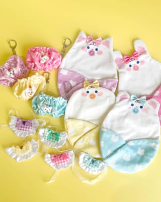「サンキューマート」ぬいぐるみ用おくるみ、ぬいぐるみ用パンツ、ぬいぐるみ用よだれかけ