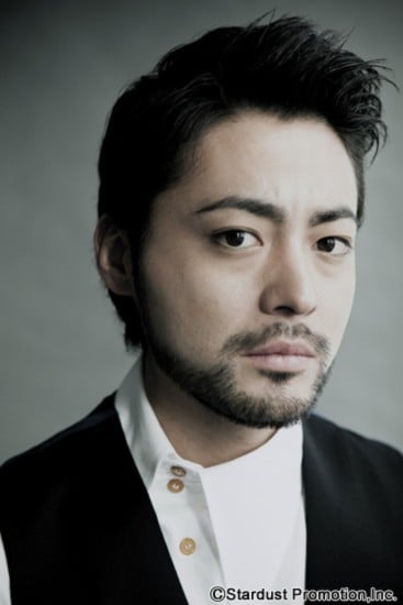 エリザベス：（声）山田孝之さん