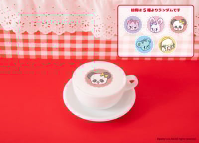 「SWIMMER CAFE ～5thをぎゅっ！～」ホットカフェラテ