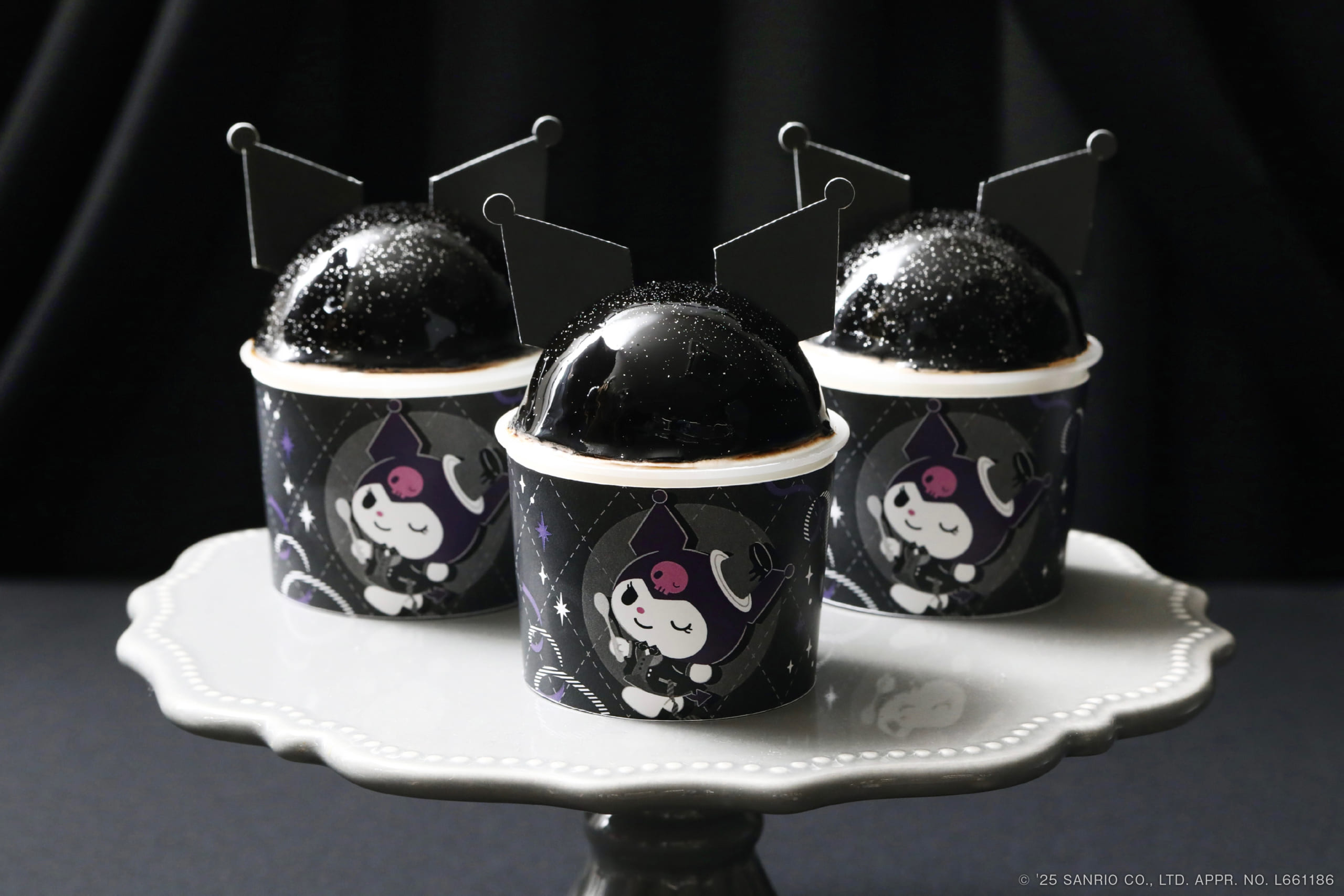 パステル×クロミ　クロミのまっくろずきんプリン