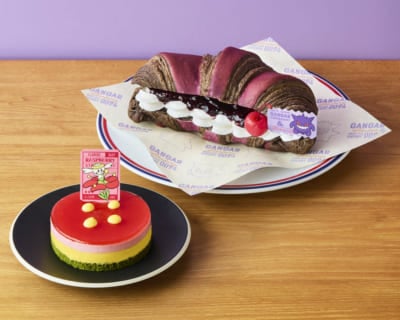「ポケットモンスター×プロント」フラベベのフランボワーズと苺のケーキ/ゲンガーのクロワッサンサンド～ブルーベリーヨーグルト～