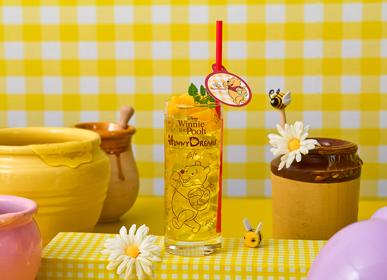 「くまのプーさん」スペシャルカフェ オレンジ入りレモネード