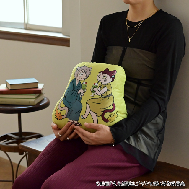 映画『鬼太郎誕生 ゲゲゲの謎』×石黒亜矢子さん ダイカットクッション