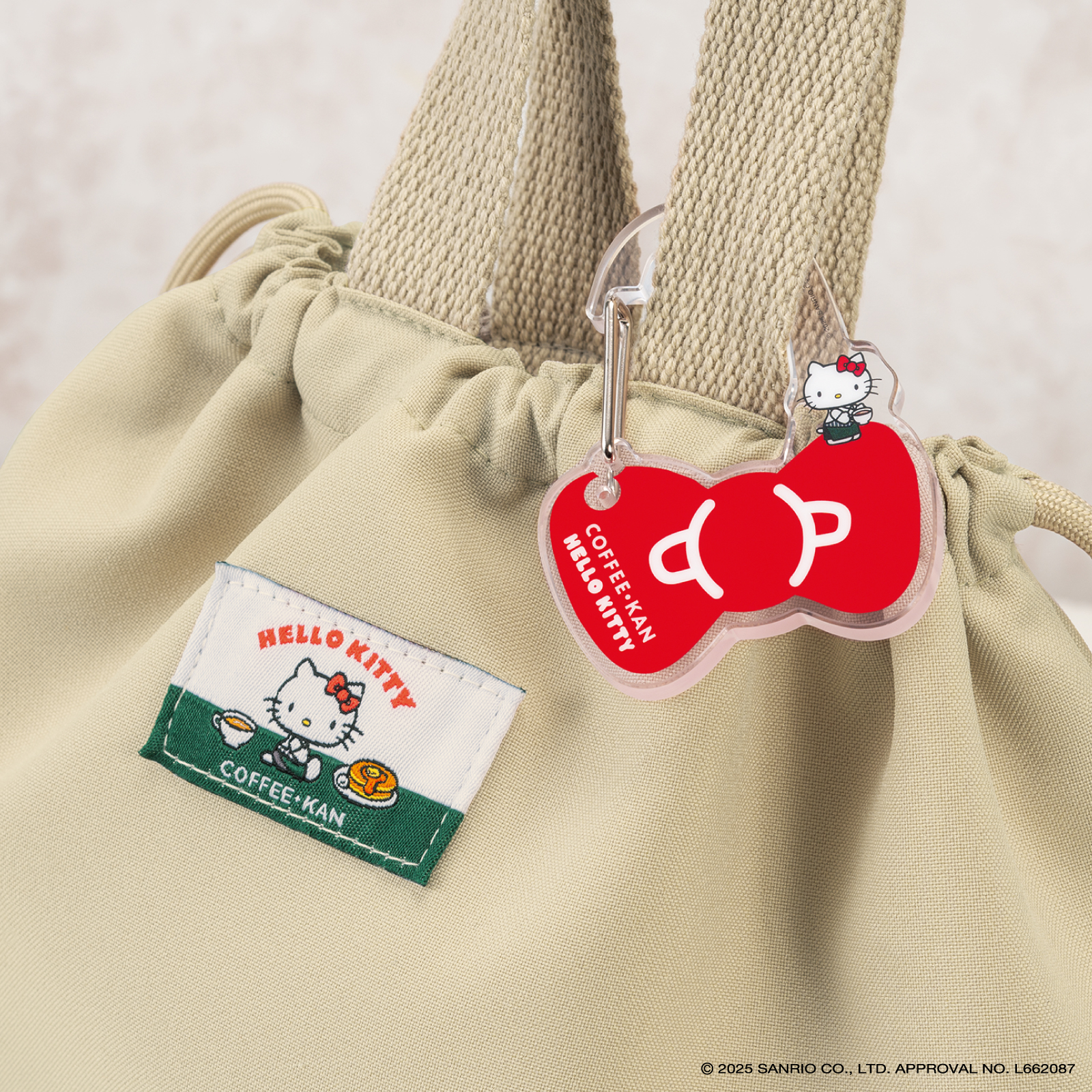 「ハローキティ×珈琲館」アクリルカラビナ