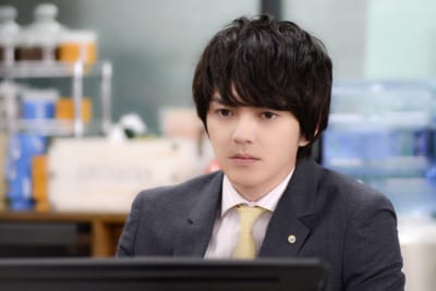 牧凌太役：林遣都さん