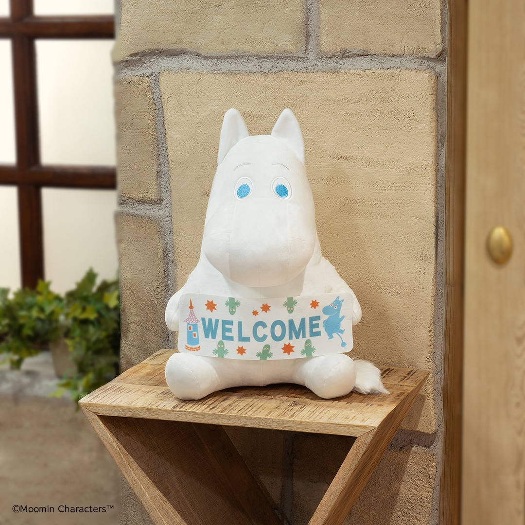 「タイトーくじ ムーミン Anniversary Year」A賞 ウェルカムボード付きムーミン ぬいぐるみ