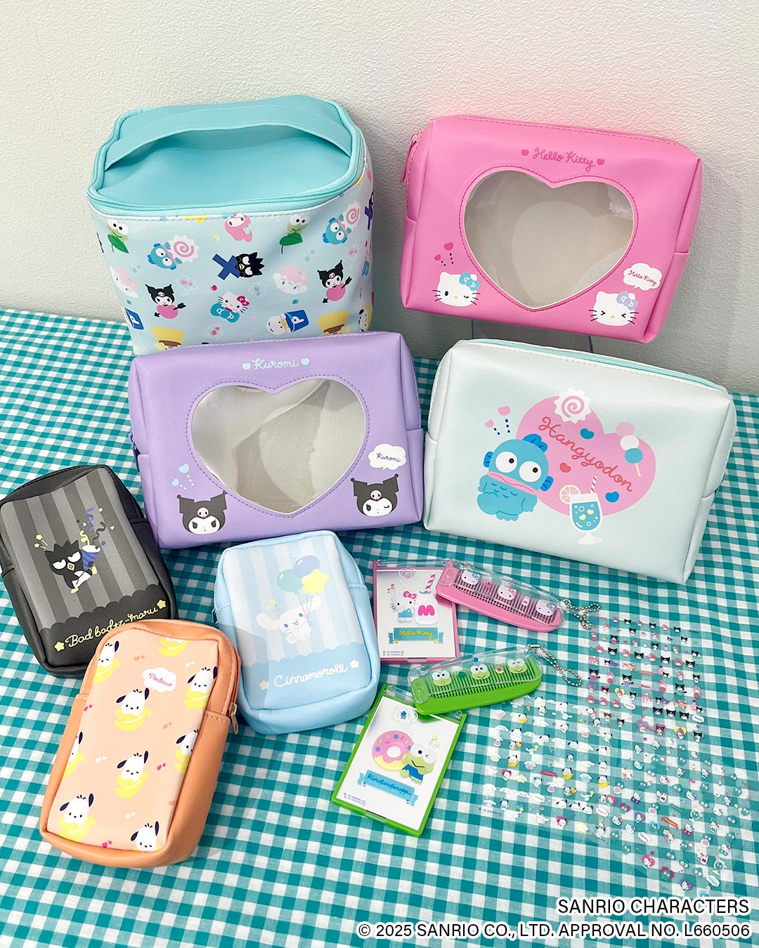 「サンリオキャラクターズ×サンキューマート」コラボ商品