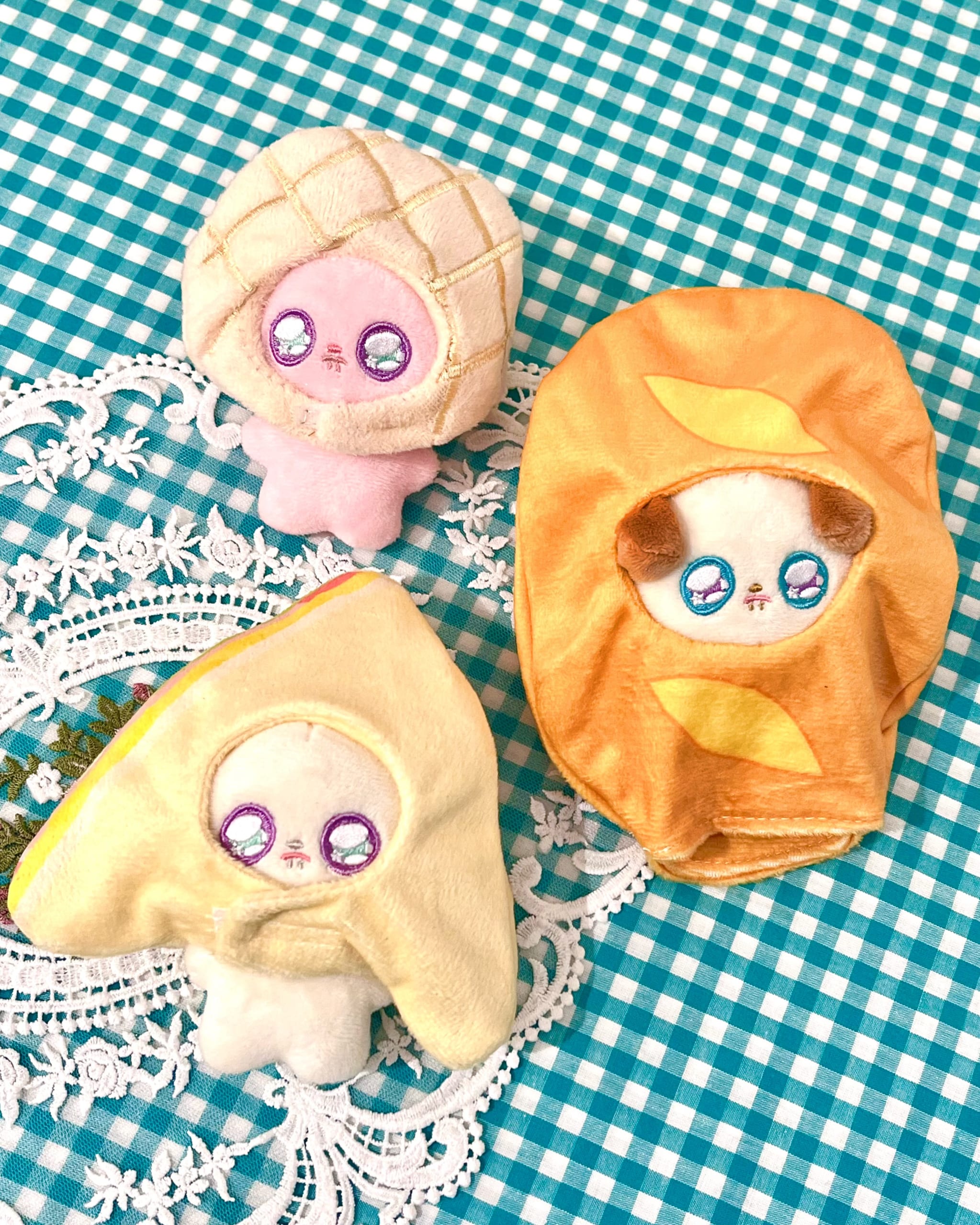 「サンキューマート」推し活×パン屋さん　ぬいぐるみ用着ぐるみ