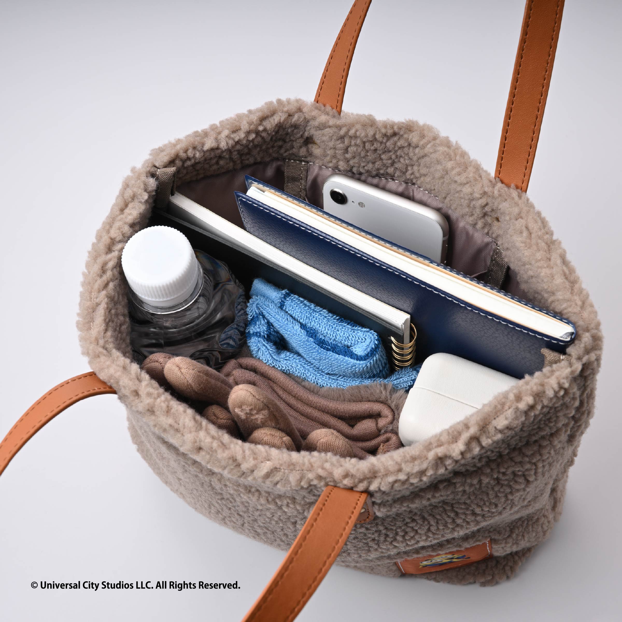 「＜ミニオンズ＞カフェ・ド・クリエ ハッピーバッグ」ボアバッグ