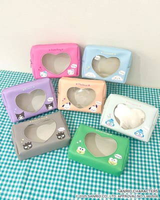 「サンリオキャラクターズ×サンキューマート」窓付きポーチ