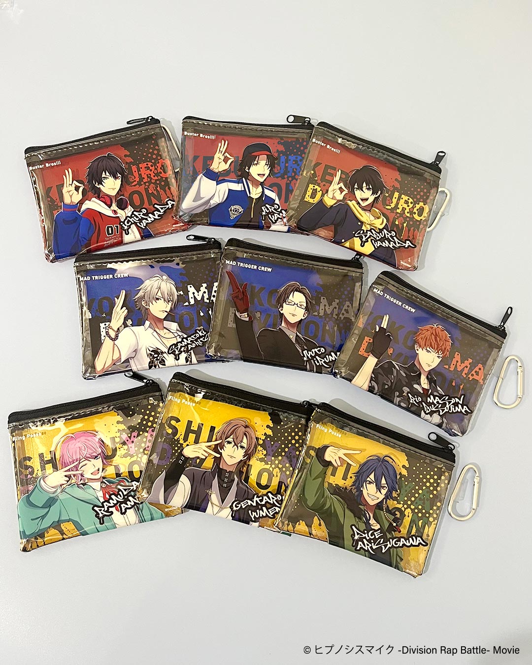 「ヒプムビ×サンキューマート」コラボグッズ　ランダムフラットポーチ