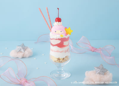 「LittleTwinStars Cafe」キキ&ララ パフェ（ララ）