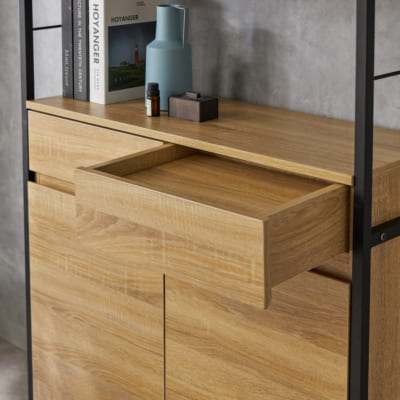 「ニッセン」本棚