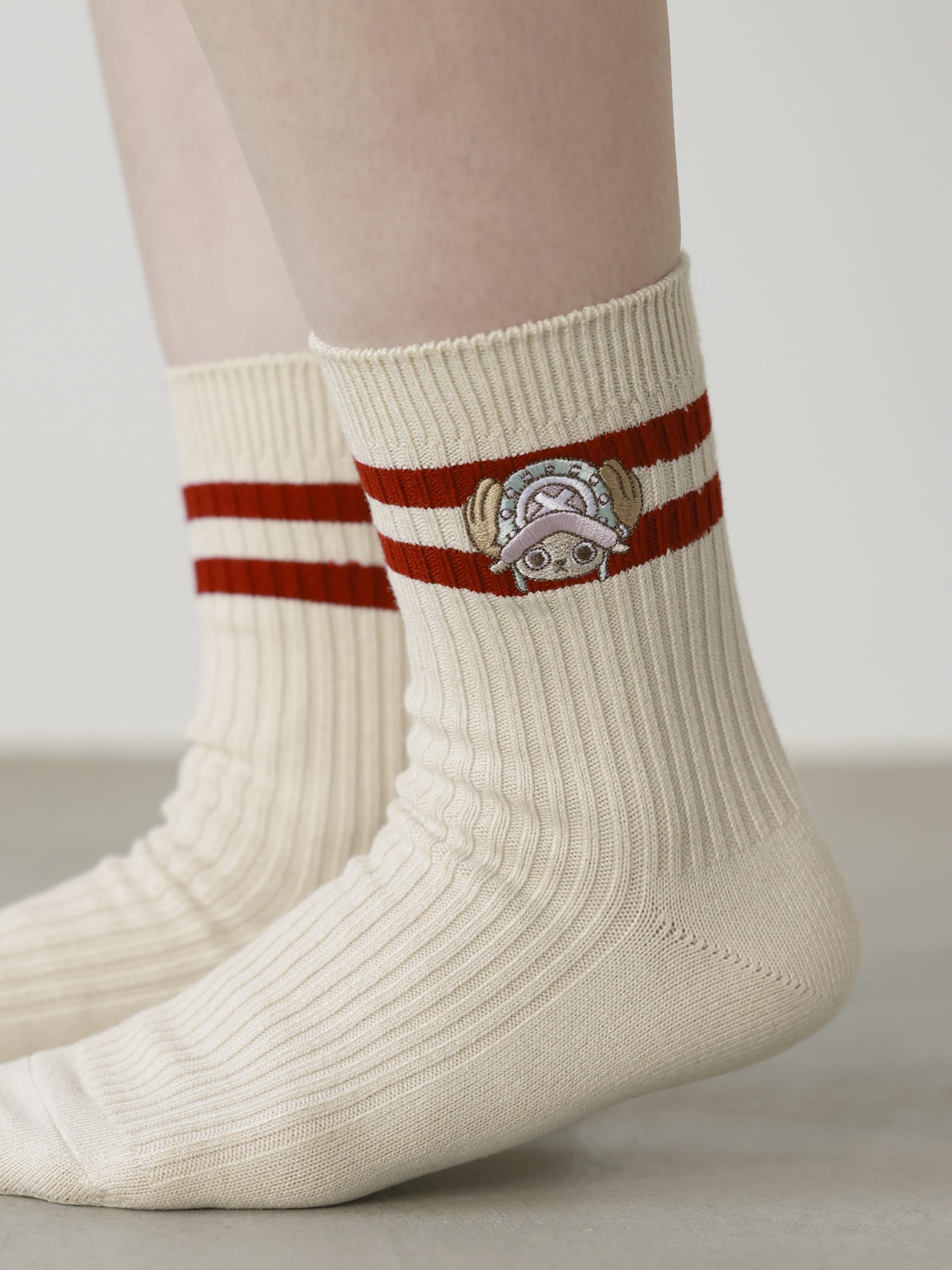 「ONE PIECE×靴下屋」CHOPPER'sコラボ 刺繍2本ラインソックス