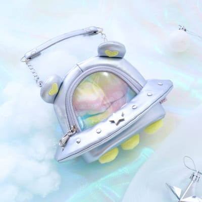 「ナルミヤキャラクターズ」ナカムラくんの宇宙船ポーチ