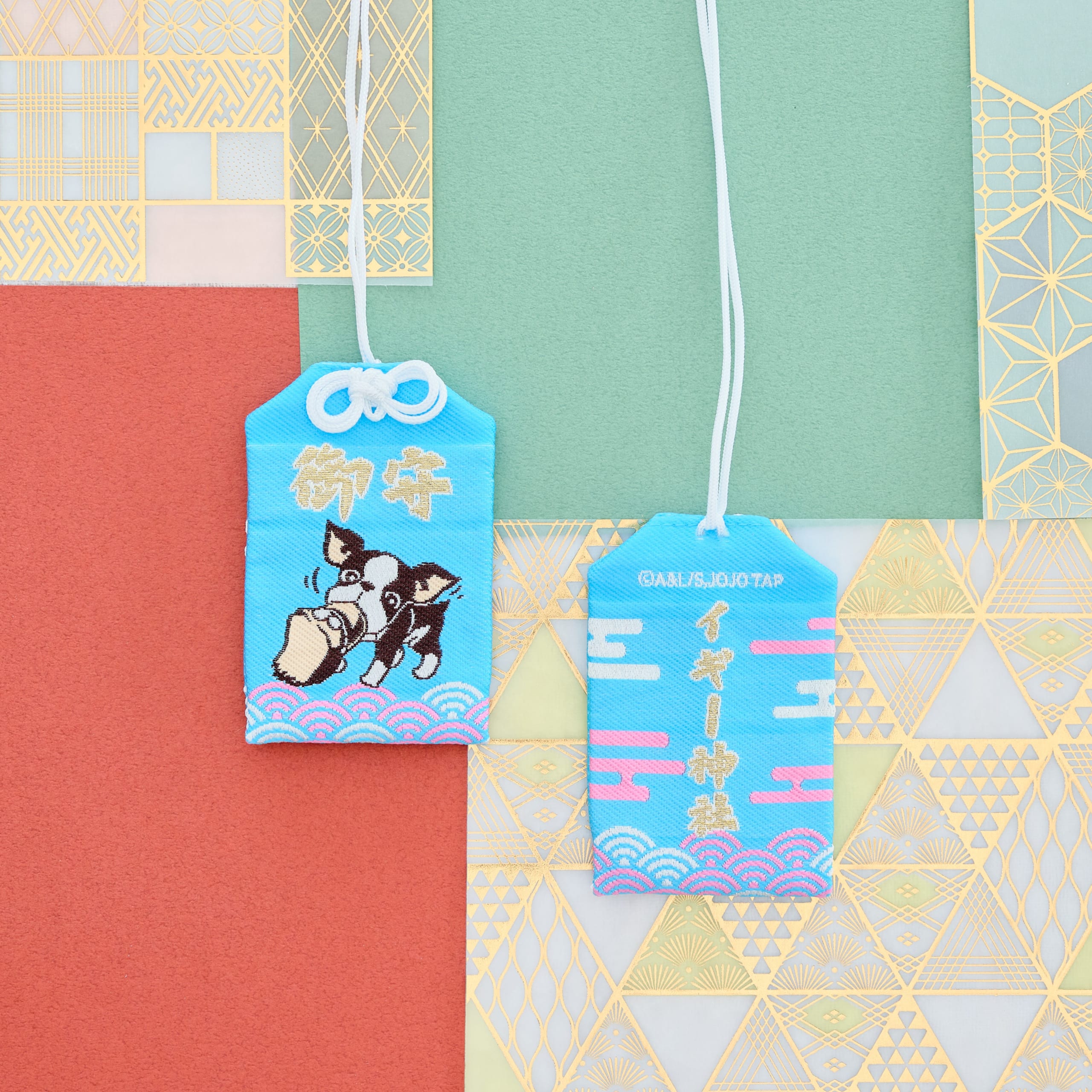 「THE★JOJO WORLD」イギー神社おまもり風チャーム