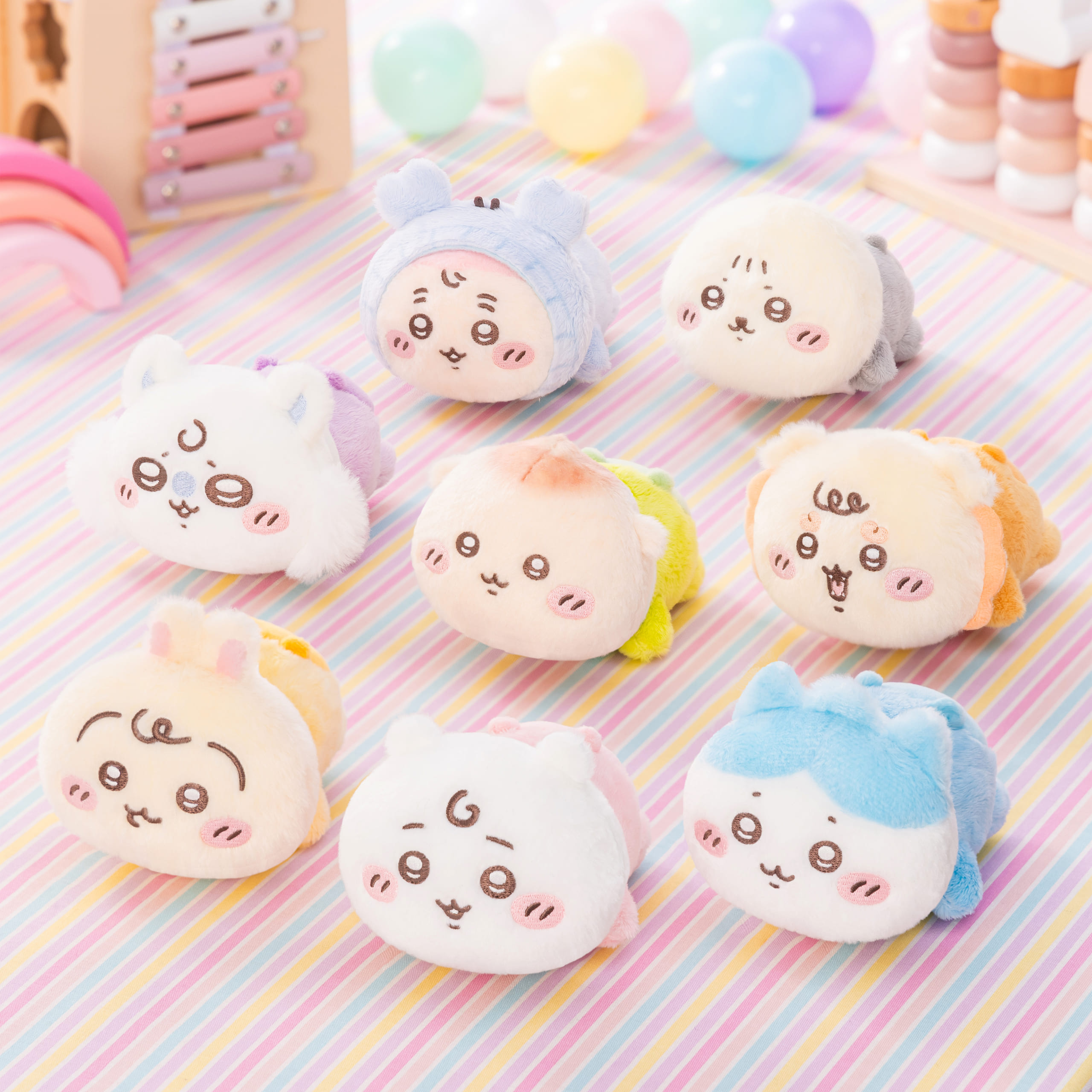 「ちいかわベビー」ハイハイぬいぐるみ