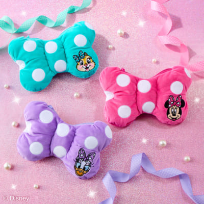 「Disney キャンペーン in ナムコ バレンタイン 2026 ~GO FOR IT!~」リボンポーチ