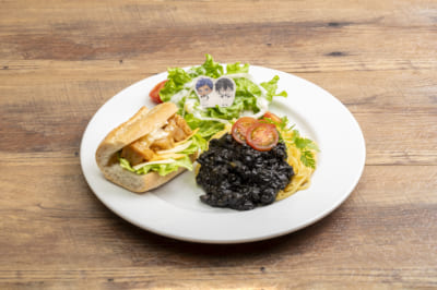 「黒子のバスケ×GiGO」青峰＆今吉&nbsp;照り焼きチキンサンドとミートソースパスタセット