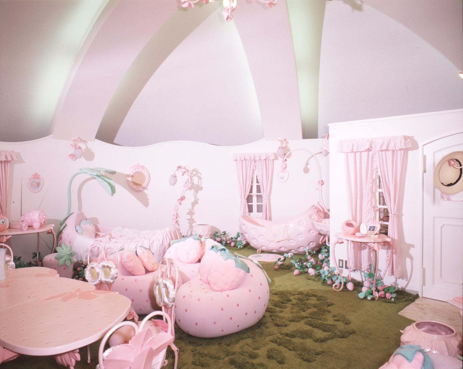 かつてのいちごのお家 内装