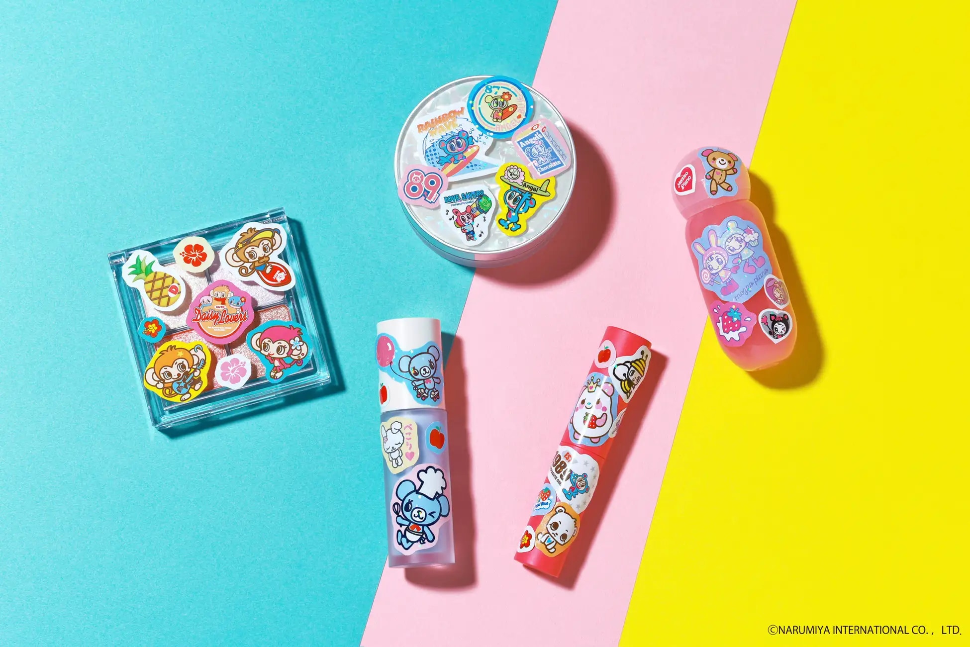 『ナルミヤキャラクターズ キラキラシールブック』使用イメージ