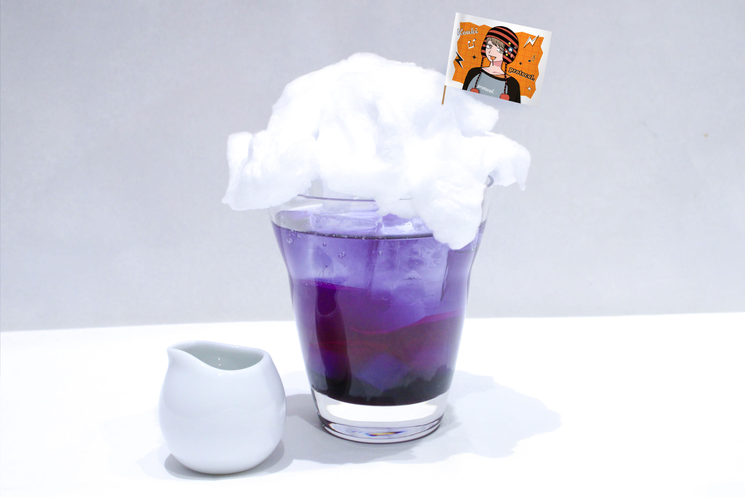 「ふつうの軽音部×TOWER RECORDS CAFE」鷹見項希のハロウィンライブ・バタフライピーソーダ