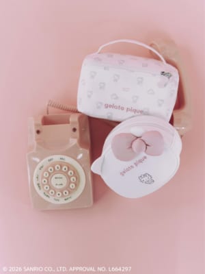 「サンリオキャラクターズ×ジェラート」総柄ポーチ