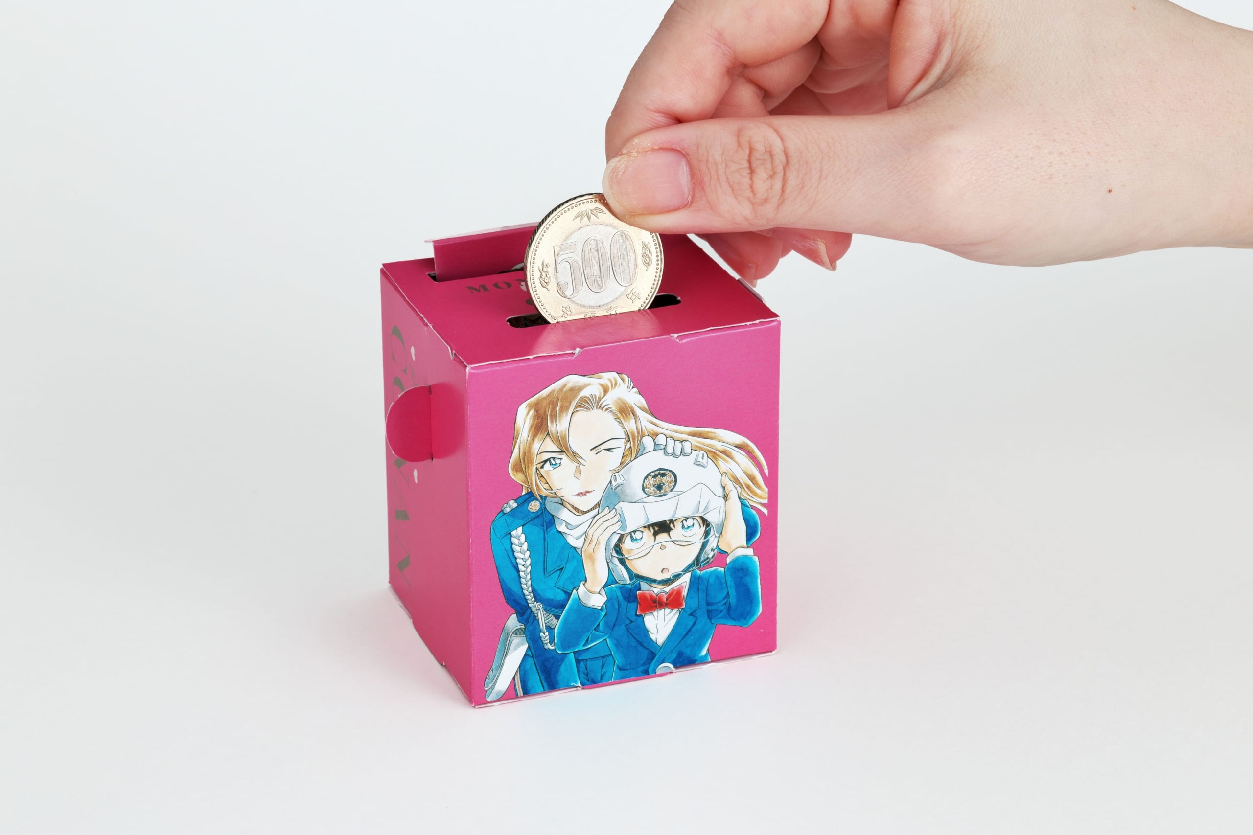 女性セブン最新号に『名探偵コナン』貯金箱が付録で登場！コナン＆蘭が飛び出すギミック付きで映画公開記念にぴったり