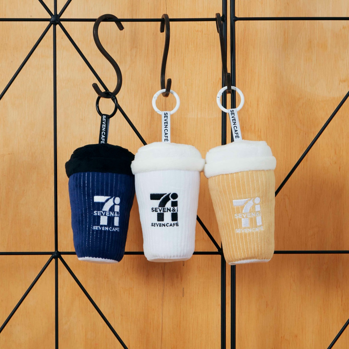 B賞 セブンカフェぬいぐるみチャーム