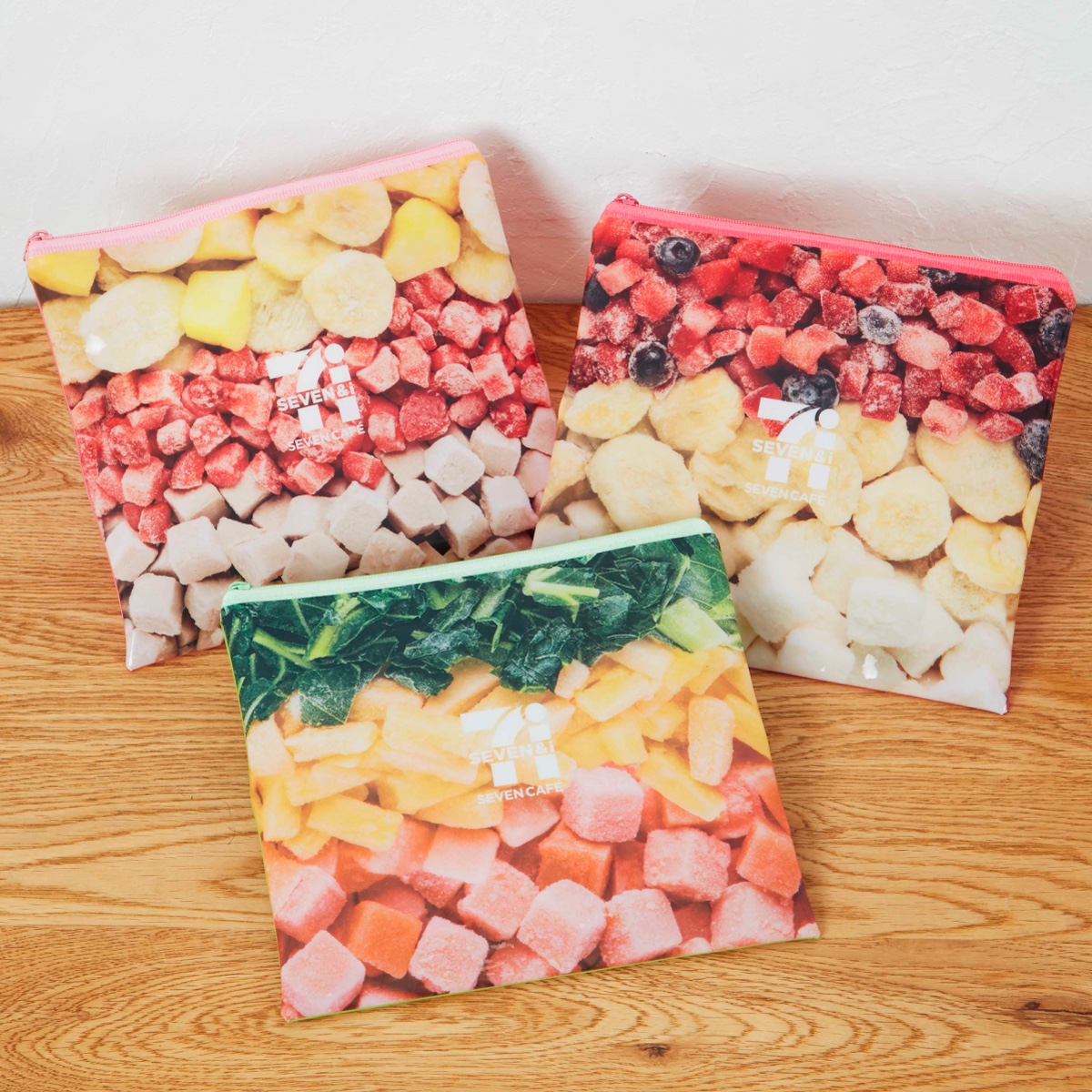 G賞 スムージーフラットポーチ