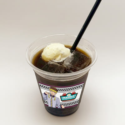 セルのチャコールコーヒーフロート